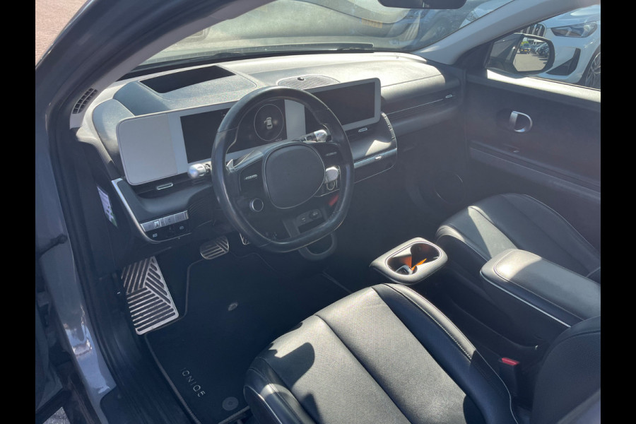 Hyundai IONIQ 5 Connect+ 73kWh / Trekhaak / Camera / Head-up / Leder / CarPlay / V2L / 19'' / Warmtepomp / Stoelverwarming / Dodehoek / DAB / ACC