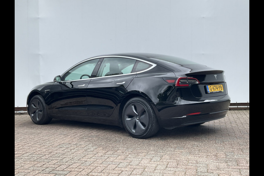 Tesla Model 3 Standard RWD Plus 60 kWh Autopilot Black magic