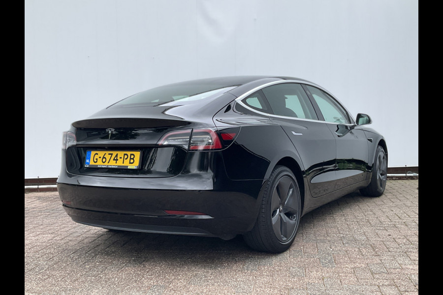 Tesla Model 3 Standard RWD Plus 60 kWh Autopilot Black magic