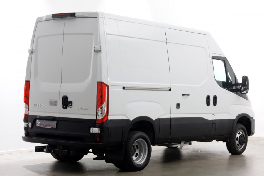 Iveco Daily 35C14 136pk L2H2 Dubbel Lucht/Luchtvering/Inrichting/Trekhaak 3500kg 10-2020