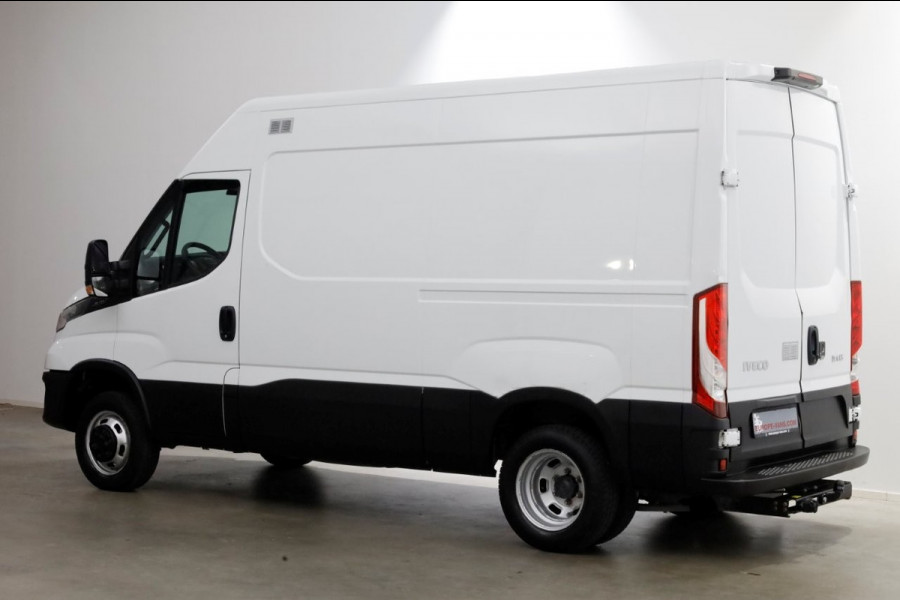 Iveco Daily 35C14 136pk L2H2 Dubbel Lucht/Luchtvering/Inrichting/Trekhaak 3500kg 10-2020