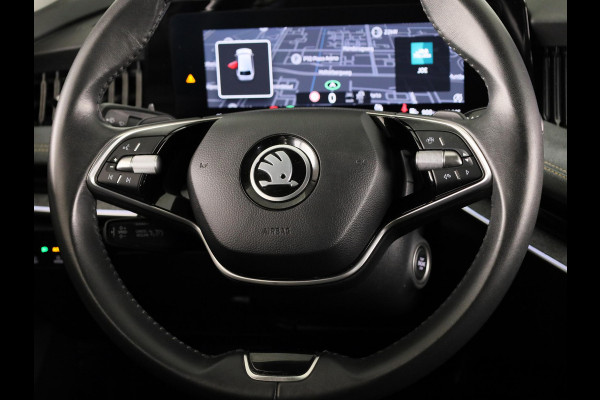 Škoda Superb Combi 1.5 TSI MHEV First Edition 150 pk Automaat (DSG) | Verlengde garantie | Navigatie | Panoramadak | Parkeersensoren (Park assist) | Rondomzicht camera | Matrix LED koplampen |