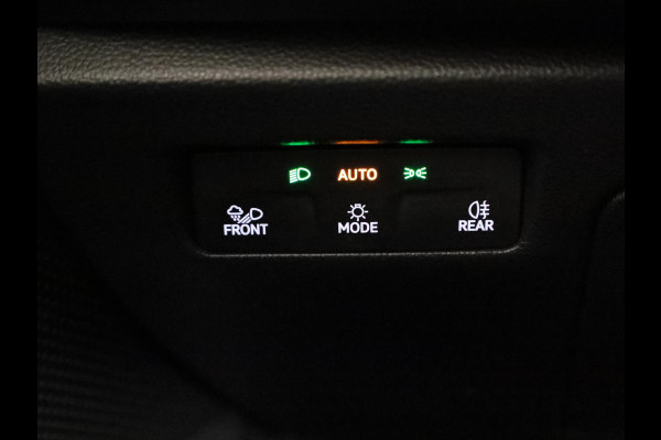 Škoda Superb Combi 1.5 TSI MHEV First Edition 150 pk Automaat (DSG) | Verlengde garantie | Navigatie | Panoramadak | Parkeersensoren (Park assist) | Rondomzicht camera | Matrix LED koplampen |