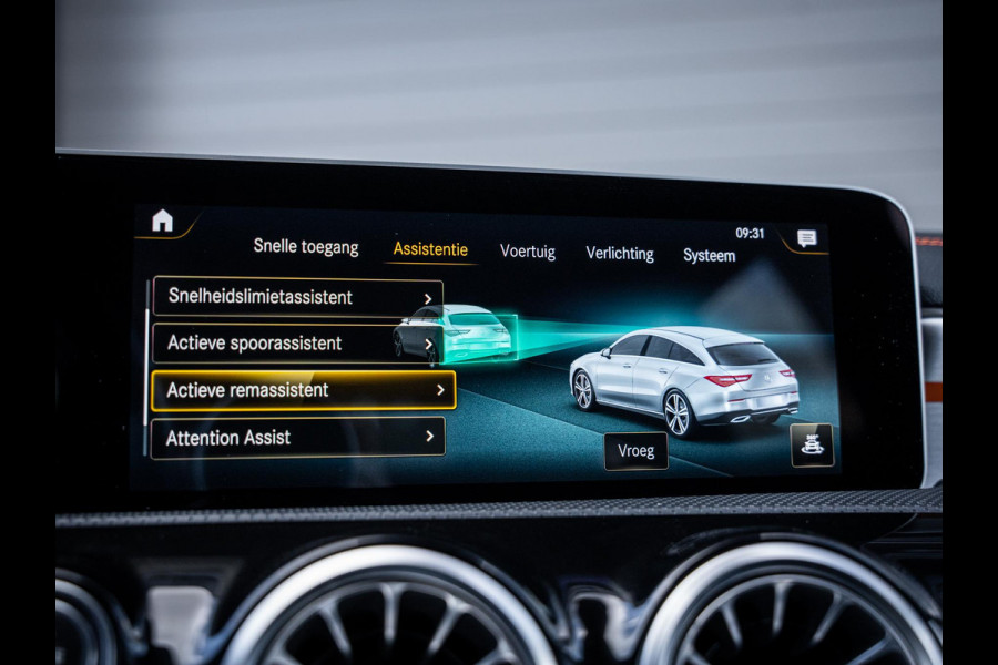 Mercedes-Benz CLA-Klasse Shooting Brake CLA220 Premium Plus - Orange Edit. l Pano l Memory l Sfeerverl.