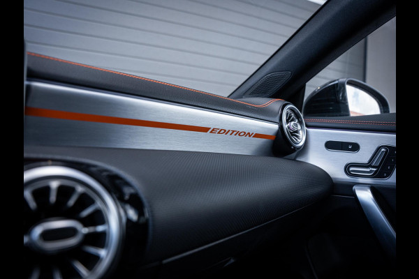 Mercedes-Benz CLA-Klasse Shooting Brake CLA220 Premium Plus - Orange Edit. l Pano l Memory l Sfeerverl.