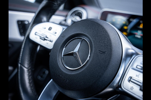 Mercedes-Benz CLA-Klasse Shooting Brake CLA220 Premium Plus - Orange Edit. l Pano l Memory l Sfeerverl.
