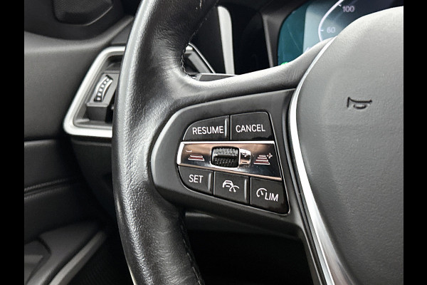 BMW 3 Serie Touring 320e Business Edition Plus(NL-auto, Goed OnderH, Carplay, Trekhaak, Camera, Navi Pro, StoelV, Etc)