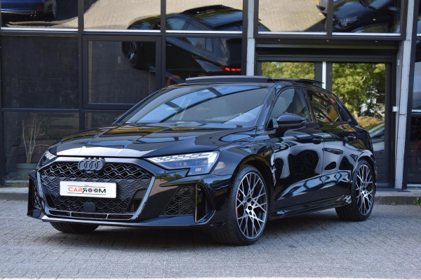 Audi RS3 Sportback 2.5 TFSI RS 3 quattro Hulk Sonos HUD Pano