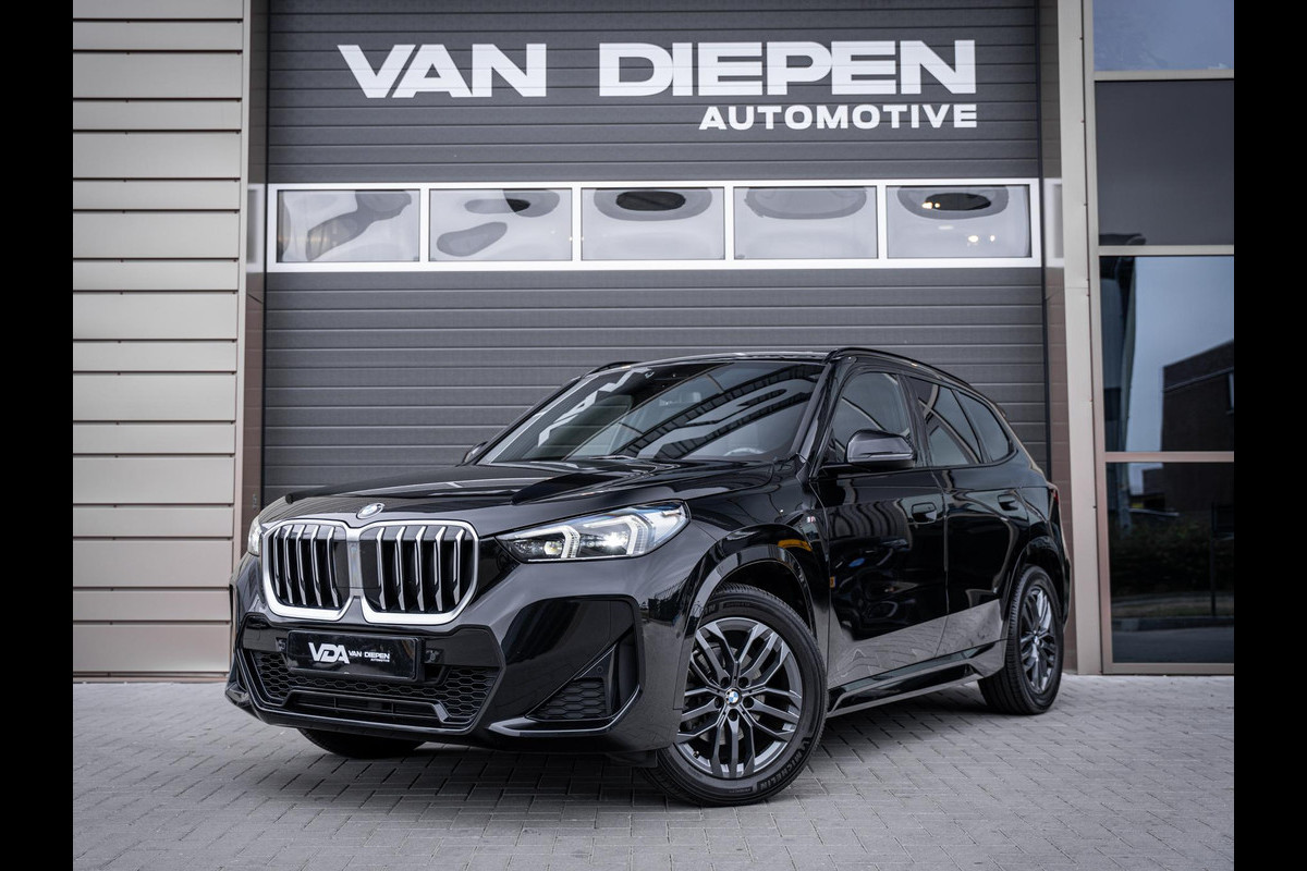 BMW X1 sDrive18i LCI M-Sport l Panorama l H&K l Memory l Trekhaak