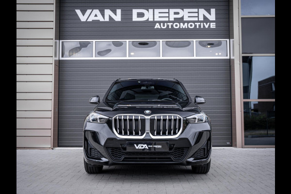BMW X1 sDrive18i LCI M-Sport l Panorama l H&K l Memory l Trekhaak