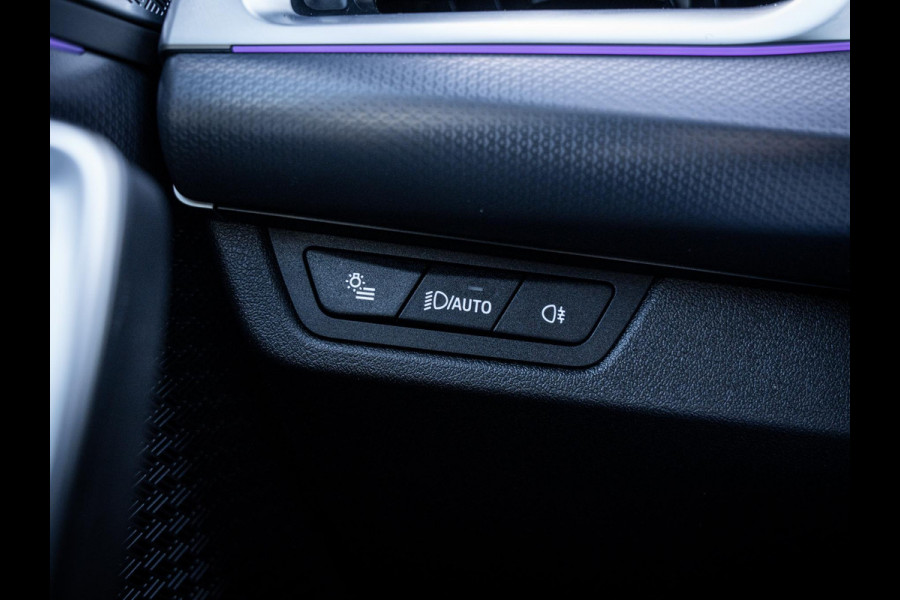 BMW X1 sDrive18i LCI M-Sport l Panorama l H&K l Memory l Trekhaak