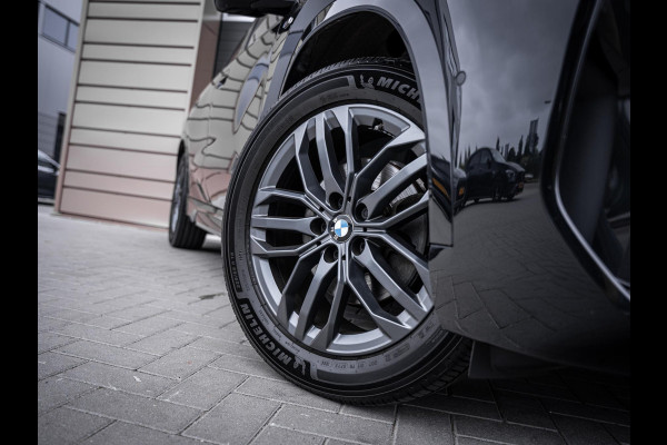 BMW X1 sDrive18i LCI M-Sport l Panorama l H&K l Memory l Trekhaak