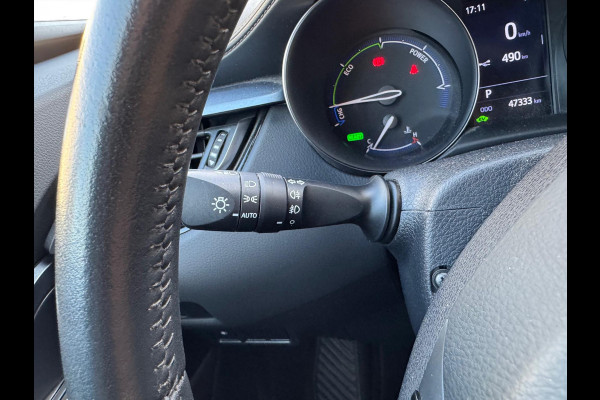 Toyota C-HR 1.8 Hybrid First Edition | Trekhaak, JBL, Apple CarPlay/Android auto, Dodehoekherkenning, Parkeersensoren, Stoelverwarming, LED