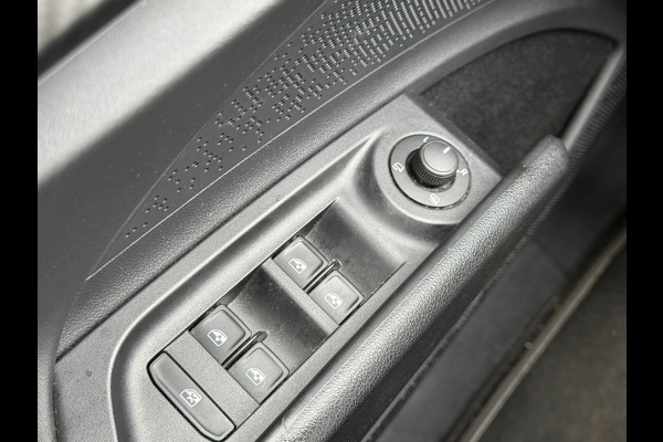 Škoda ENYAQ iV BWJ 2022 | 60 Sportline SOH 91,72% | SPORTSTOELEN | LEER/ALCANTARA | CARPLAY | CAMERA A | CLIMA |