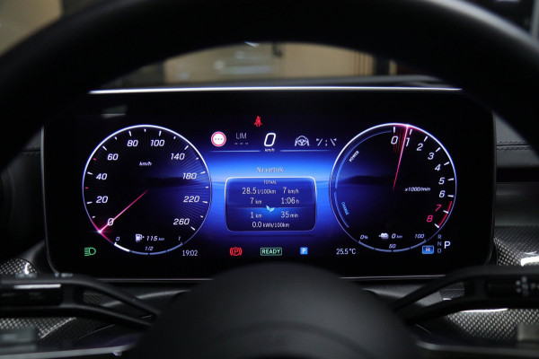 Mercedes-Benz C-Klasse 300 e AMG Line Limited PANO/HUD/ACC/SFEER/STOELV/BOMVOL