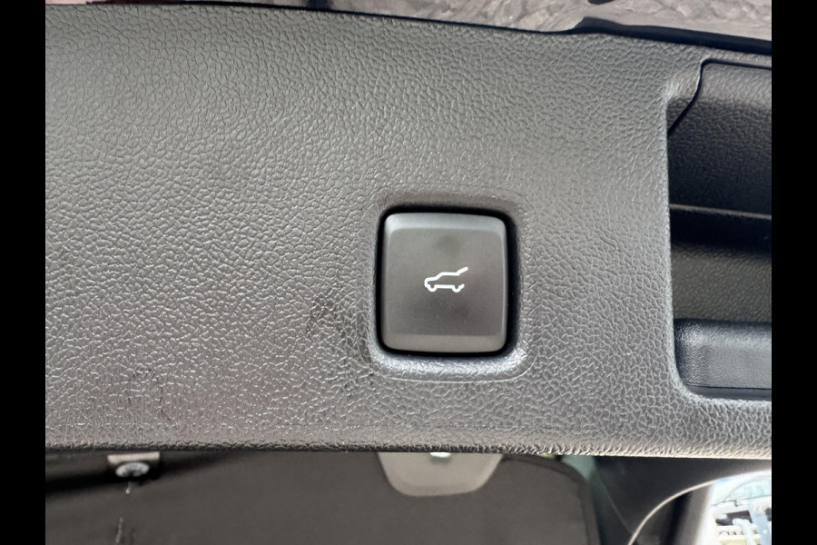 Ford Kuga 2.5 PHEV ST-Line X | Trekhaak | 243 PK | Winter Pack | Elektrische Achterklep | Memory Seats | B&O Audio | AGR Stoelen | Adaptieve Cruise | Origineel Nederlandse auto | 2.100kg Trekgewicht