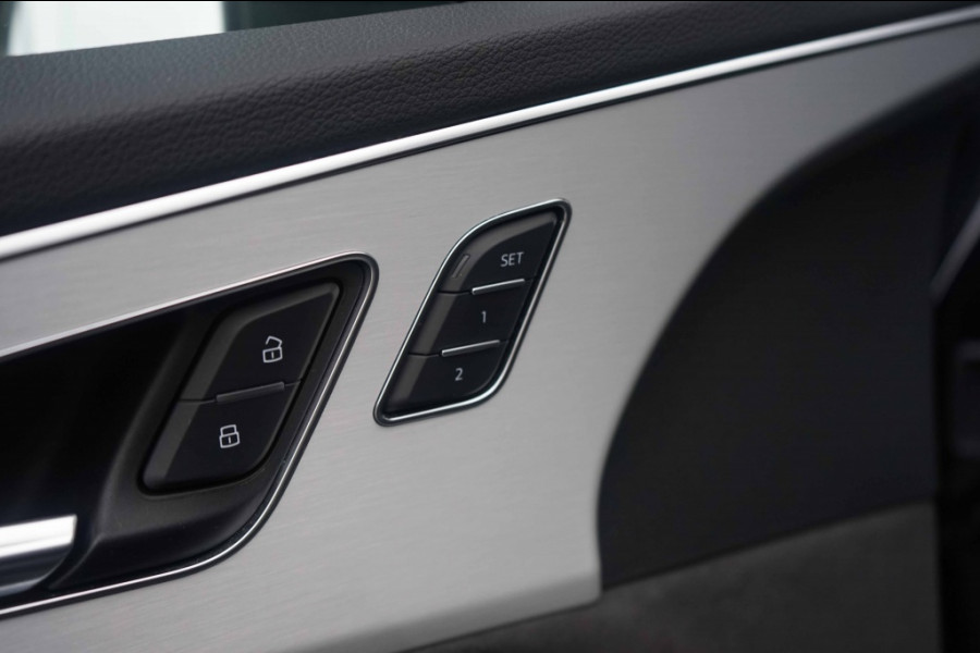 Audi Q7 55 TFSI e Quattro S-Line Pano/HUD/B&O/RS-Zetels/Trkhk/Black/Mass