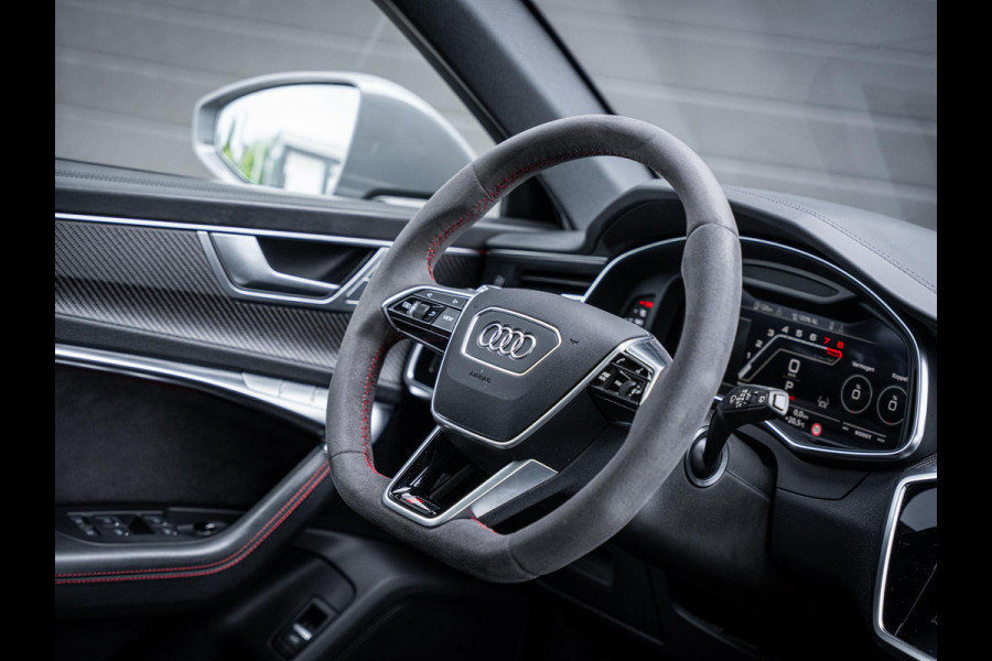 Audi RS6 Avant C8 4.0 V8 TFSI quattro - Dynamic + l Ceramic l 4WS l HUD
