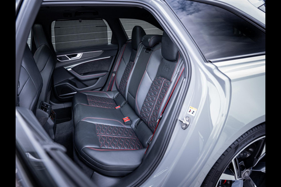 Audi RS6 Avant C8 4.0 V8 TFSI quattro - Dynamic + l Ceramic l 4WS l HUD