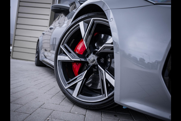Audi RS6 Avant C8 4.0 V8 TFSI quattro - Dynamic + l Ceramic l 4WS l HUD