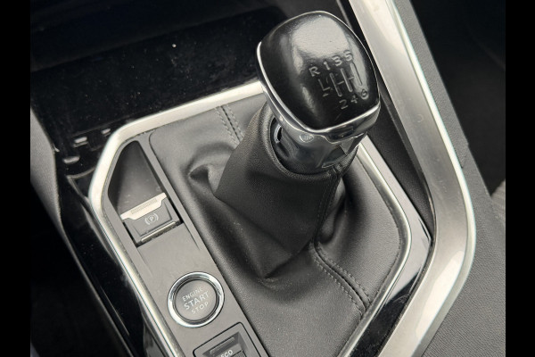 Peugeot 3008 BWJ 2021 | 1.2T 131PK Allure | CLIMA | NAVI | CARPLAY | CAMERA A | 18'' LMV | PRIVACY GLASS |