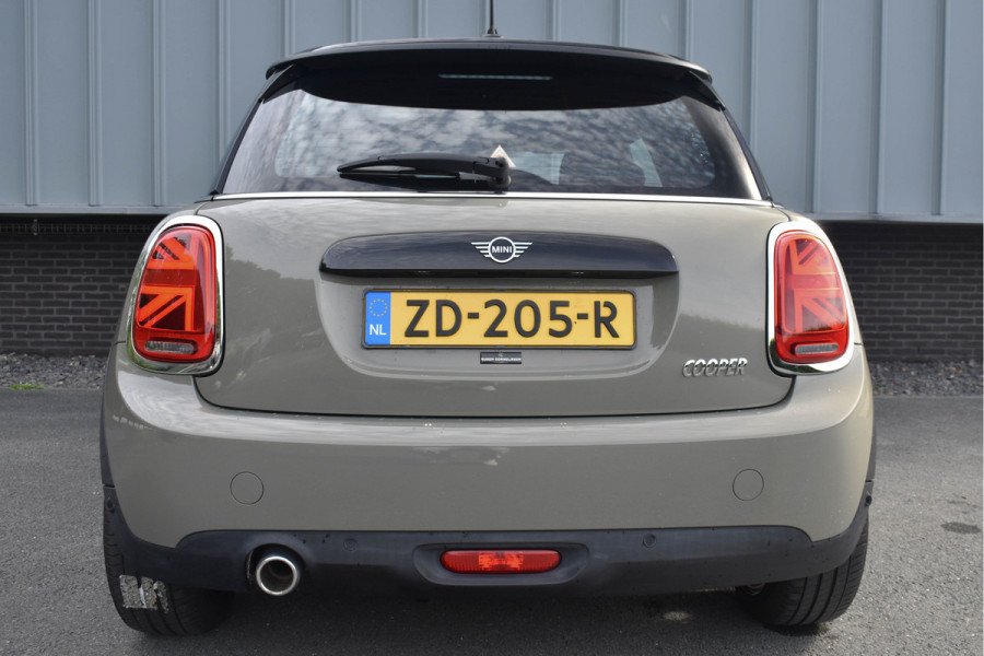 MINI 3-deurs 1.5 Cooper Chili | Xenon | Carplay | Navi | Sportstoelen
