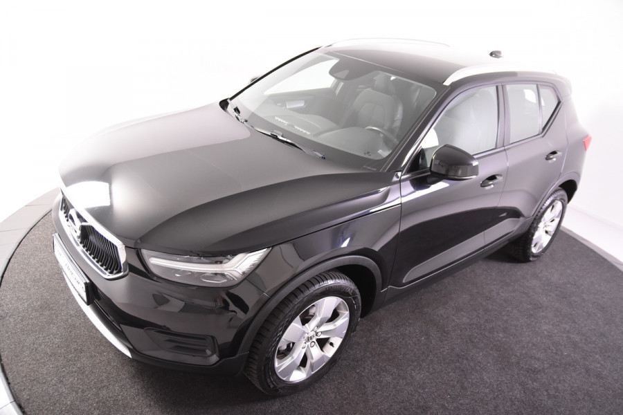Volvo XC40 2.0 D3 Momentum *Navigatie*Trekhaak*Standkachel*