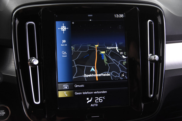 Volvo XC40 2.0 D3 Momentum *Navigatie*Trekhaak*Standkachel*