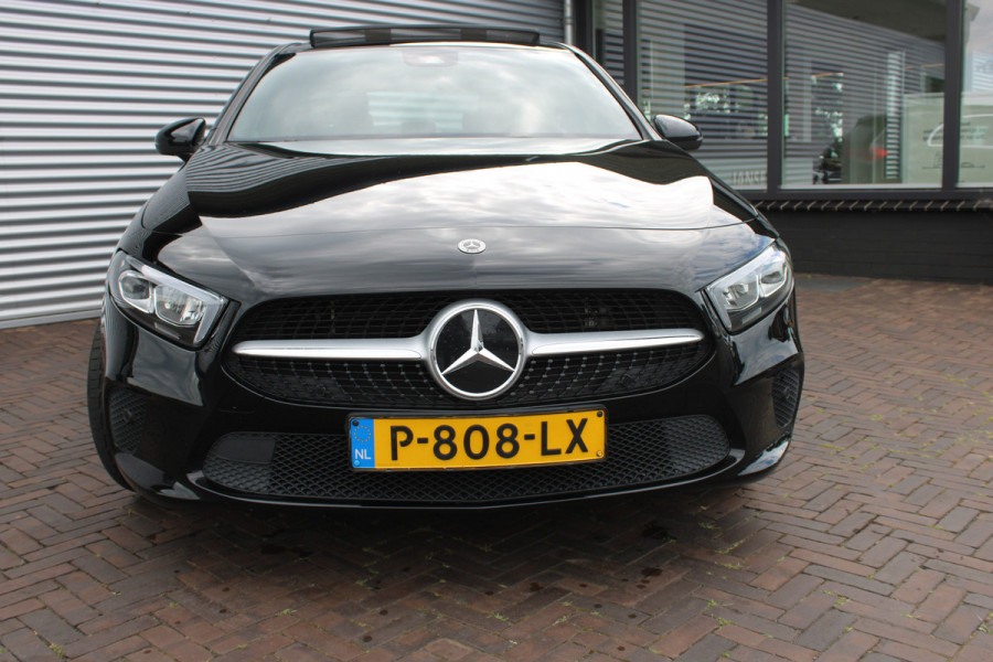 Mercedes-Benz A-Klasse 250 e Business Solution Luxury Limited panoramadak