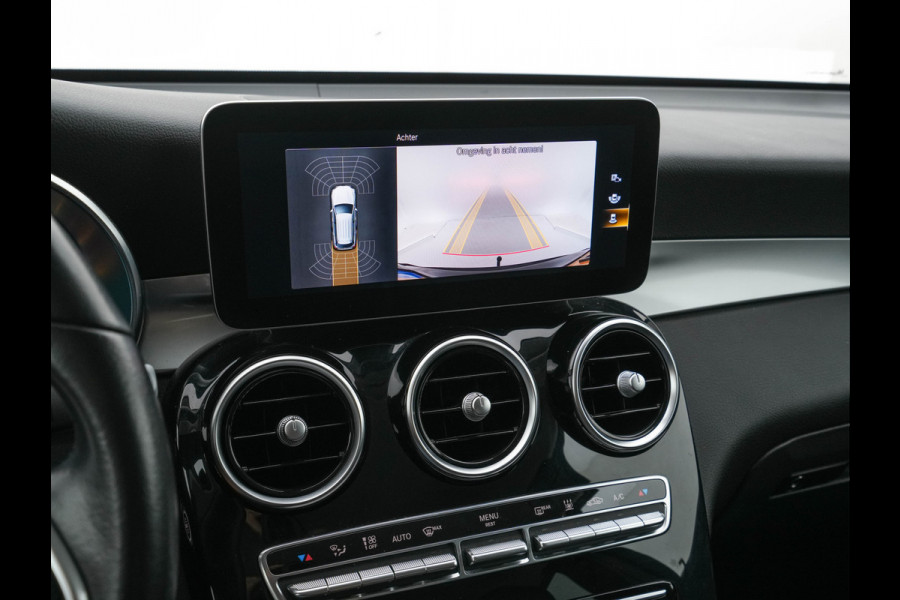 Mercedes-Benz GLC 300e 4MATIC Business Solution (Plug-In) {SoH-94%} (INCL-BTW) *LEATHER | FULL-LED | DIGI-COCKPIT | KEYLESS | DAB | HEATED-SPORTSEATS | CAMERA | PRIVACY-GLASS | NAVI-FULLMAP | ECC | PDC | CRUISE | 18''ALU*