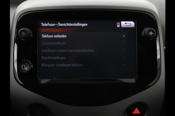 Toyota Aygo 1.0 VVT-i x-joy | Trekhaak | Camera | DAB | Automaat | Carplay | Climate control | Cruise control | LED