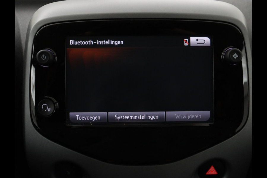 Toyota Aygo 1.0 VVT-i x-joy | Trekhaak | Camera | DAB | Automaat | Carplay | Climate control | Cruise control | LED