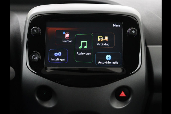 Toyota Aygo 1.0 VVT-i x-joy | Trekhaak | Camera | DAB | Automaat | Carplay | Climate control | Cruise control | LED