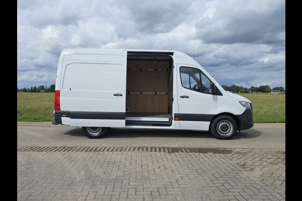 Mercedes-Benz Sprinter 315 1.9 CDI L2 H2 RWD - 150 Pk - Euro 6 - ParkeerCamera - Airco - Cruise Control