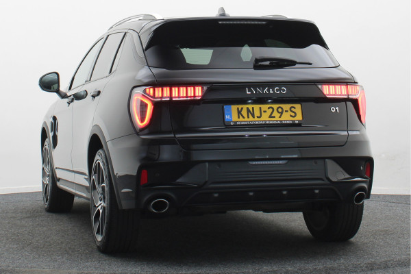 Lynk & Co 01 1.5 Plug-in Hybrid 360° Camera, Panoramadak, Zwarte hemel, ACC, Keyless, PDC, LED, 20''