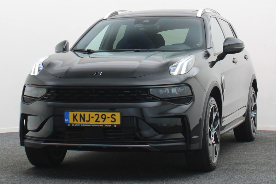 Lynk & Co 01 1.5 Plug-in Hybrid 360° Camera, Panoramadak, Zwarte hemel, ACC, Keyless, PDC, LED, 20''