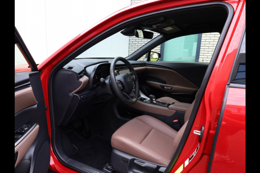 Lexus LBX Elegant 2WD | Advanced Pack | 360 Camera | Mark Levinson