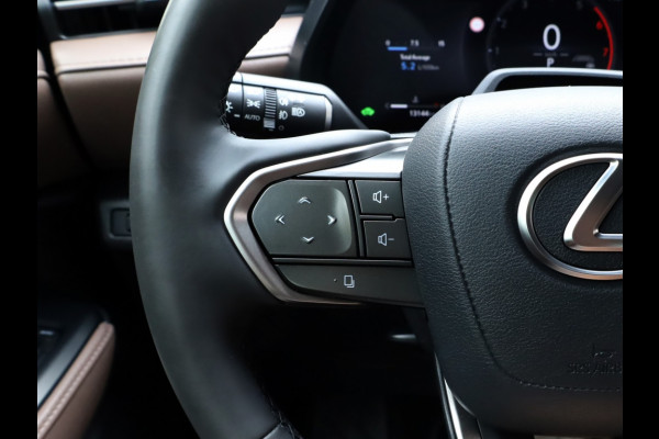 Lexus LBX Elegant 2WD | Advanced Pack | 360 Camera | Mark Levinson