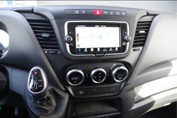 Iveco Daily 35C18 3.0 180PK AUT. N1! DUBBELLUCHT BAKWAGEN, LAADKLEP, ZIJDEUR, 3-ZITS, CLIMA, CRUISE, LED, NAVI, CARPLAY