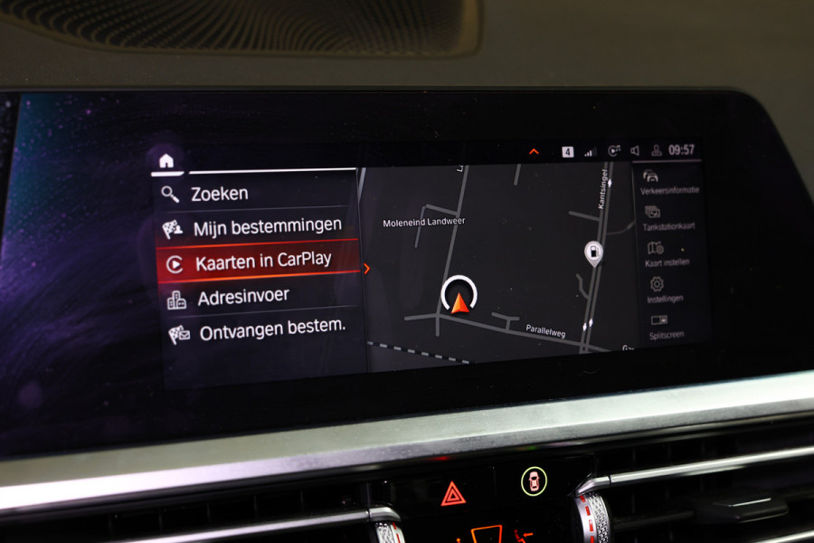BMW 3 Serie 318i Business Edition AVM SPORTLEDER NAVI CARPLAY DIGI DASH '21