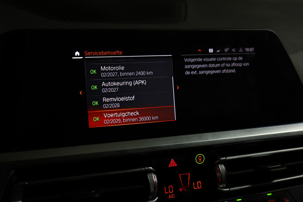 BMW 3 Serie 318i Business Edition AVM SPORTLEDER NAVI CARPLAY DIGI DASH '21