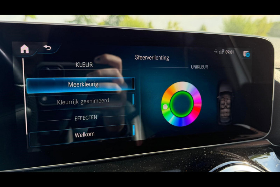 Mercedes-Benz B-Klasse 200 Business Solution AMG | AUTOMAAT | Stoelverwarming | Panorama dak | Achteruitrijcamera | Trekhaak |