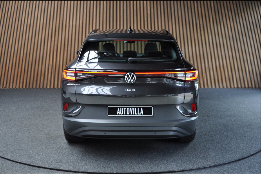 Volkswagen ID.4 Navi ACC Camera Warmtepomp PDC Stuurverwarm. Carplay 19" LM velgen Climate voor & achter Interieur voorverwarming & koeling