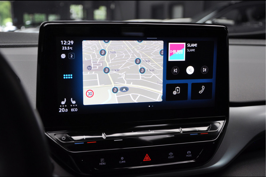 Volkswagen ID.4 Navi ACC Camera Warmtepomp PDC Stuurverwarm. Carplay 19" LM velgen Climate voor & achter Interieur voorverwarming & koeling