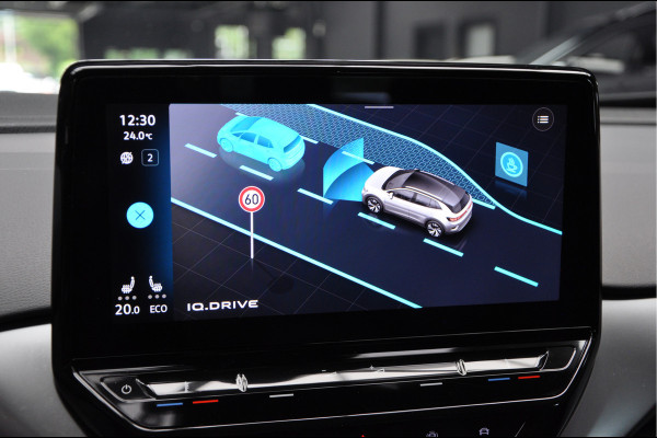 Volkswagen ID.4 Navi ACC Camera Warmtepomp PDC Stuurverwarm. Carplay 19" LM velgen Climate voor & achter Interieur voorverwarming & koeling
