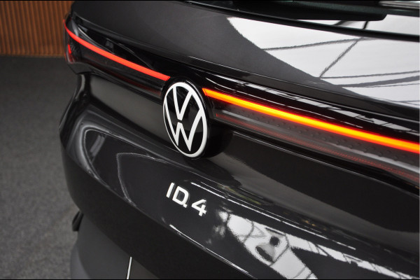Volkswagen ID.4 Navi ACC Camera Warmtepomp PDC Stuurverwarm. Carplay 19" LM velgen Climate voor & achter Interieur voorverwarming & koeling