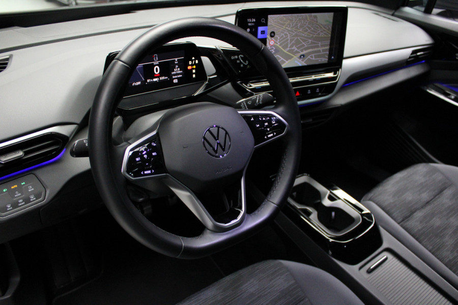 Volkswagen ID.4 Pro 77 kWh Navi ACC Camera Warmtep. Carplay PDC Stuurverwarm. 19" LM velgen Climate (3 zone) Interieur voorverwarming & koeling