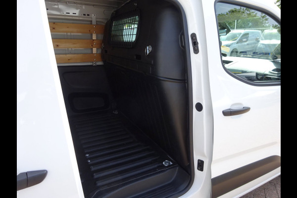 Peugeot Partner 1.2 PureTech Pro BENZINE AIRCO NAVI CRUISE CONTROL PDC SCHUIFDEUR