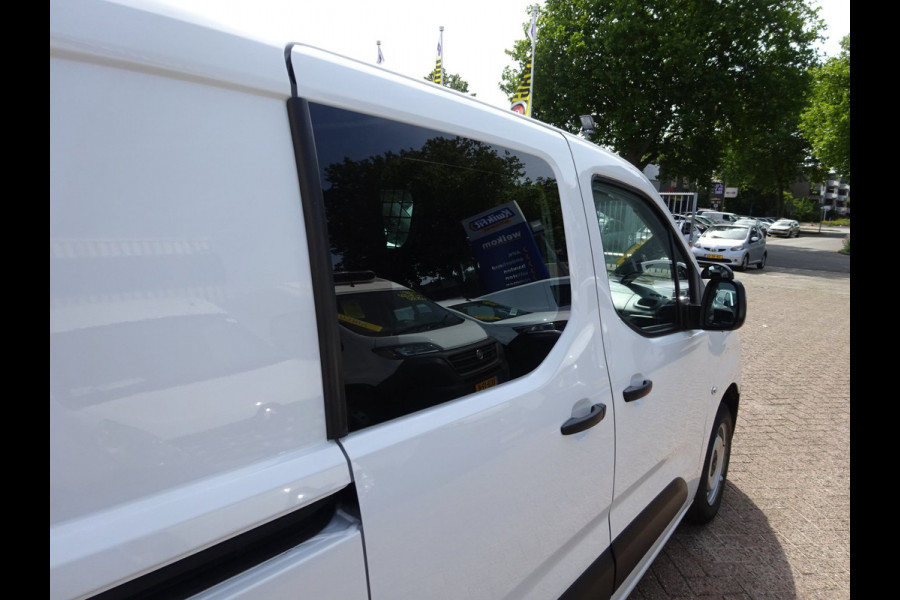 Peugeot Partner 1.2 PureTech Pro BENZINE AIRCO NAVI CRUISE CONTROL PDC SCHUIFDEUR
