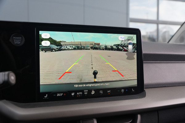 Ford E-Transit Courier Limited 44 kWh 136pk - Trekhaak - Stoel/Stuurverwarming - ACC - Blindspot - Camera - Rijklaar